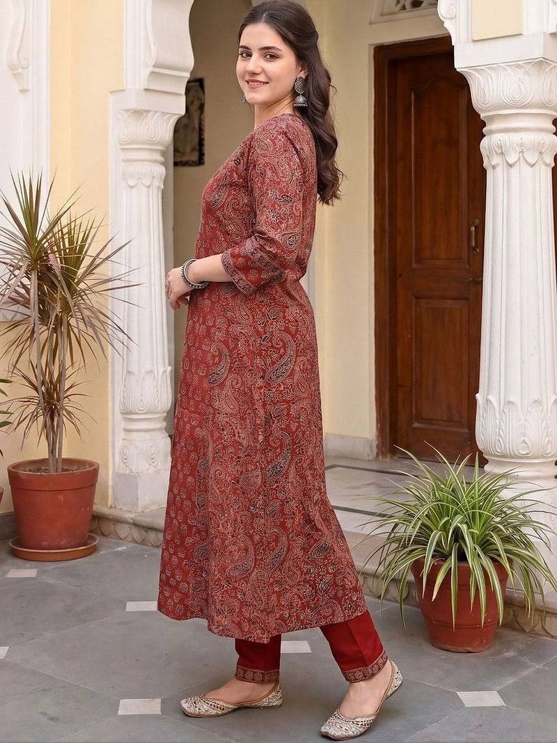 Women Ethnic Motifs Printed Regular Mirror Work  Cotton Kurta with Trousers & With Dupatta