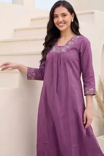 Women Ethnic Motifs Embroidered Regular Thread Work Pure Cotton Kurta with Trousers