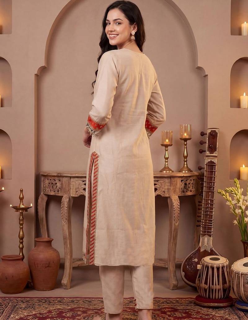 Women Ethnic Motifs Embroidered Regular Thread Work Kurta with Trousers & With Dupatta