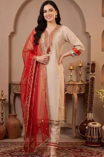 Women Ethnic Motifs Embroidered Regular Thread Work Kurta with Trousers & With Dupatta