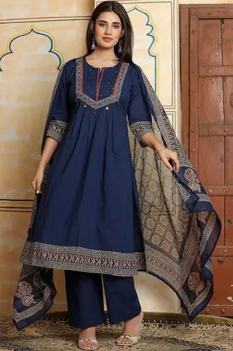 Women Ethnic Motifs Regular Thread Work  Cotton Kurta with Trousers & With Dupatta