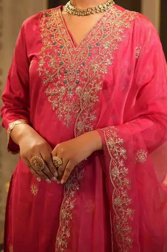Women Ethnic Motifs Embroidered Regular Sequinned Kurta with Trousers & Dupatta