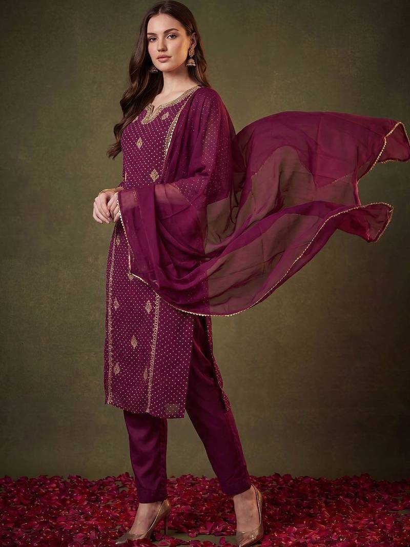 Women Ethnic Motifs Printed Regular Gotta Patti Kurta with Trousers & With Dupatta