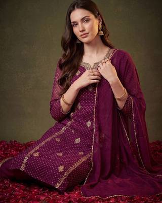 Women Ethnic Motifs Printed Regular Gotta Patti Kurta with Trousers & With Dupatta 5