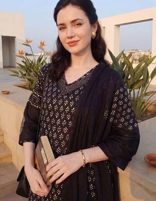 Women Ethnic Motifs Printed Regular  Cotton Kurta with Trousers & With Dupatta 2