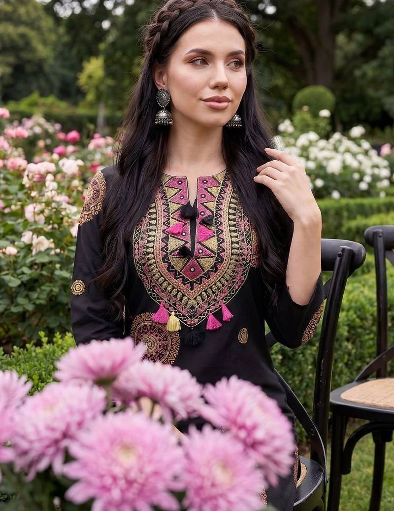 Women Ethnic Motifs Embroidered Regular Thread Work  Cotton Kurta with Trousers