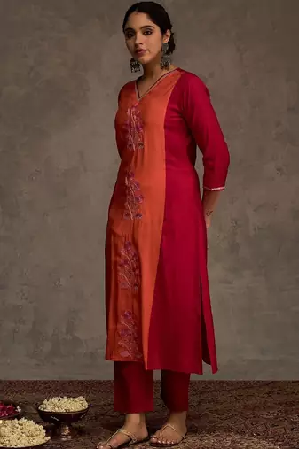 Women Floral Embroidered Anarkali Kurta with Trousers