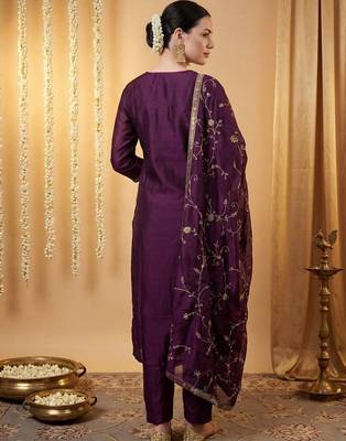 Women Ethnic Motifs Embroidered Regular Sequinned Kurta with Trousers & With Dupatta 5