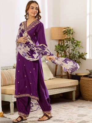 Women Ethnic Motifs Embroidered Regular Thread Work Kurta with Patiala & With Dupatta 7