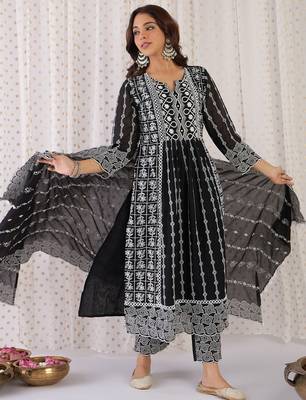 Floral Embroidered Notch Neck  Cotton A-Line Kurta With Trousers & Dupatta 5