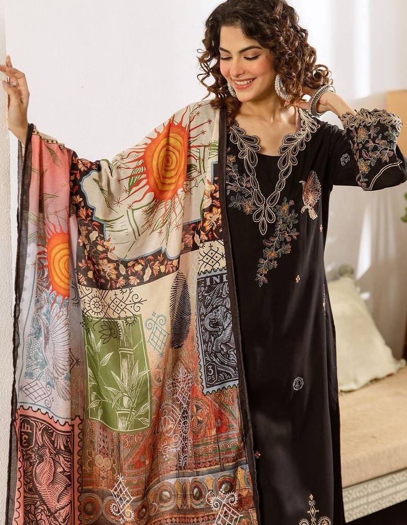 Women Ethnic Motifs Embroidered Regular Thread Work Kurta with Palazzos & With Dupatta