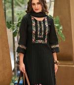 Women Floral Regular Thread Work Linen Kurta with Trousers & With Dupatta