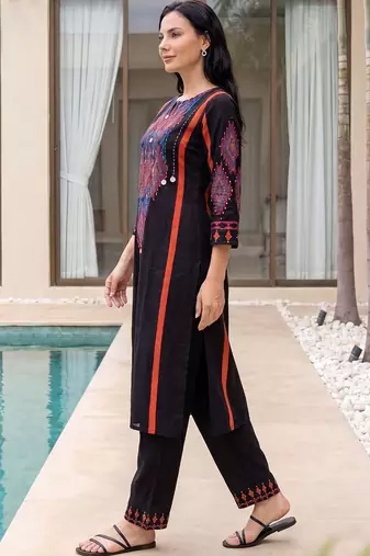 Women Printed Regular  Cotton Kurta with Trousers