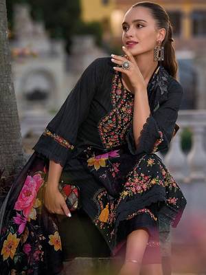 Floral Embroidered Regular Thread Work Pure Cotton Straight Kurta Set 1