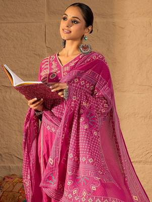 Embroidered V-Neck Pure Cotton Straight Kurta With Trousers And Dupatta 1