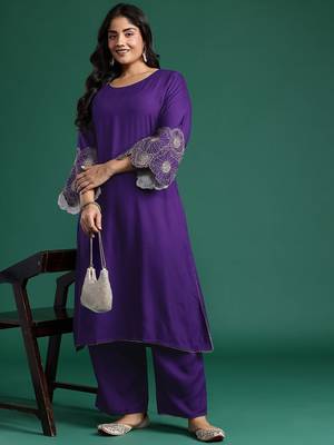 Plus Size Thread Work Kurta with Palazzos 1