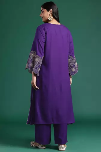 Plus Size Thread Work Kurta with Palazzos