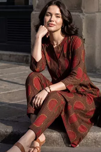 Women Ethnic Motifs Printed Regular  Cotton Kurta with Trousers