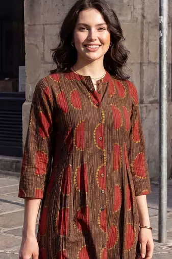 Women Ethnic Motifs Printed Regular  Cotton Kurta with Trousers