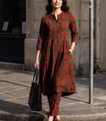Women Ethnic Motifs Printed Cotton Kurta with Trousers