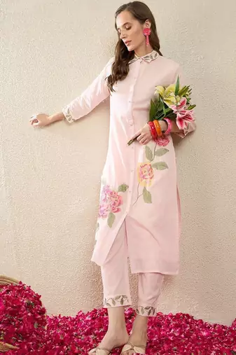 Women Floral Embroidered Regular Thread Work  Cotton Kurta with Trousers