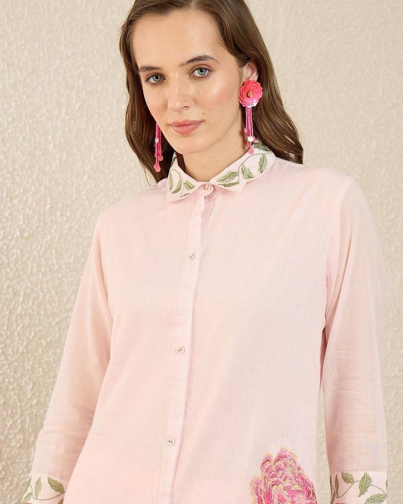 Women Floral Embroidered Regular Thread Work  Cotton Kurta with Trousers