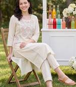 Women Floral Embroidered Regular Thread Work Pure Cotton Kurta with Trousers