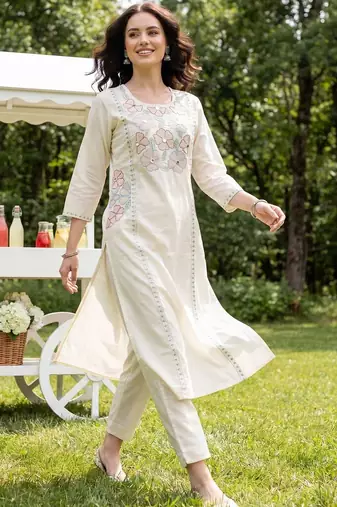 Women Floral Embroidered Regular Thread Work Pure Cotton Kurta with Trousers