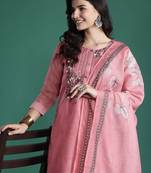 Floral Embroidered Thread Work Chanderi Silk Kurta with Trousers & With Dupatta