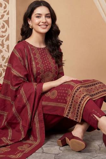 Women Ethnic Motifs Printed Regular  Cotton Kurta with Trousers & With Dupatta