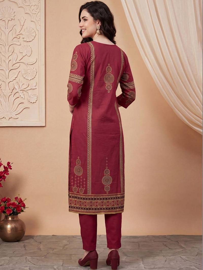 Women Ethnic Motifs Printed Regular  Cotton Kurta with Trousers & With Dupatta