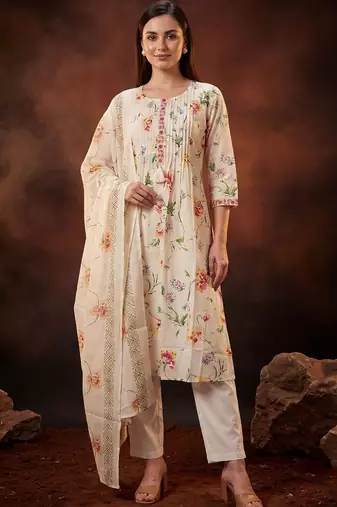 Women Floral Printed Pleated Thread Work Pure Cotton Kurta with Trousers & With Dupatta