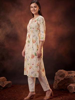 Women Floral Printed Pleated Thread Work  Cotton Kurta with Trousers & With Dupatta 6