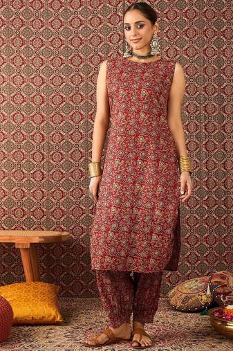 Women Ethnic Motifs Printed Cotton Straight Kurta With Salwar Set
