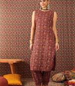 Women Ethnic Motifs Printed Cotton Straight Kurta With Salwar Set