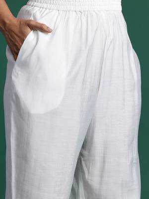 Plus Size White Embroidered Straight Kurta Trousers With Dupatta Set 3
