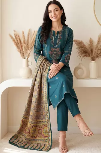 Women Ethnic Motifs Embroidered Regular Thread Work Pure Cotton Kurta with Trousers & With Dupatta