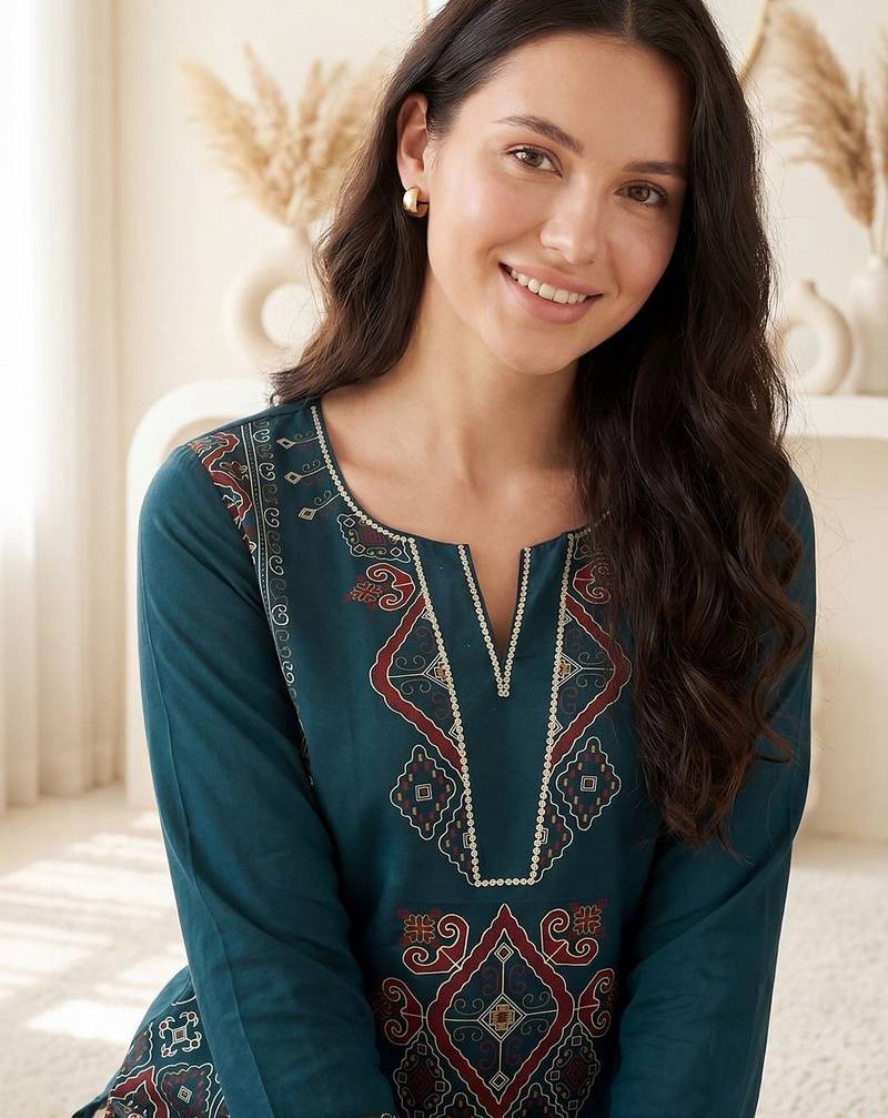 Women Ethnic Motifs Embroidered Regular Thread Work Pure Cotton Kurta with Trousers & With Dupatta