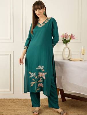 Floral Printed Thread Work  Cotton Kurta With Palazzos 4