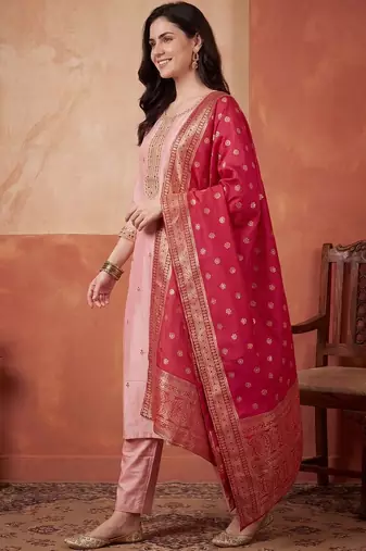 Women Ethnic Motifs Embroidered Regular Sequinned Kurta with Trousers & With Dupatta