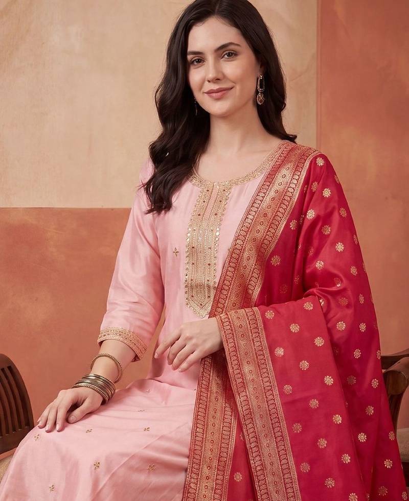 Women Ethnic Motifs Embroidered Regular Sequinned Kurta with Trousers & With Dupatta