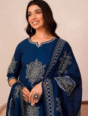 Women Ethnic Motifs Printed Regular Sequinned  Cotton Kurta with Trousers & With Dupatta 2