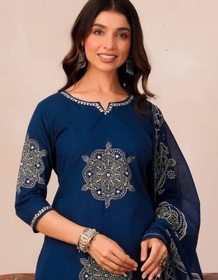 Women Ethnic Motifs Printed Regular Sequinned  Cotton Kurta with Trousers & With Dupatta 6