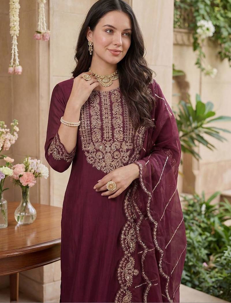 Women Ethnic Motifs Embroidered Regular Thread Work Liva Kurta with Trousers & With Dupatta