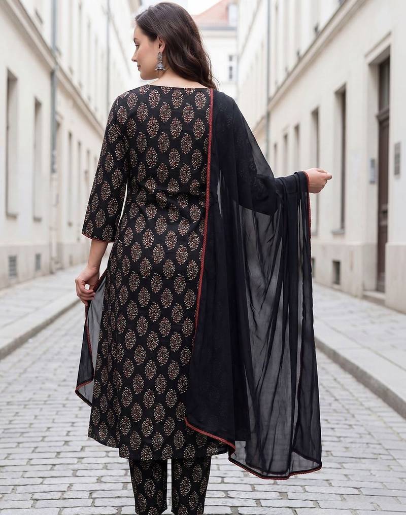 Women Ethnic Motifs Printed Regular  Cotton Kurta with Trousers & With Dupatta