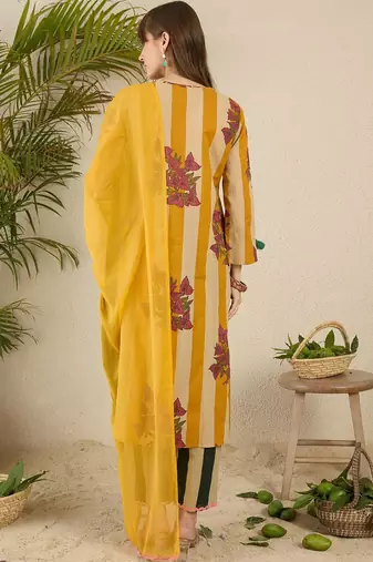 Women Tribal Striped Regular  Cotton Kurtas & Trousers With Dupatta