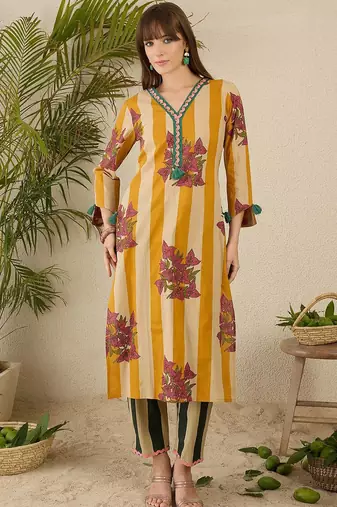 Women Tribal Striped Regular  Cotton Kurtas & Trousers With Dupatta
