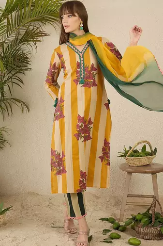 Women Tribal Striped Regular  Cotton Kurtas & Trousers With Dupatta