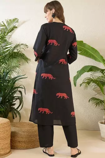 Women Animal Printed Tiered Thread Work Pure Cotton Kurta with Trousers