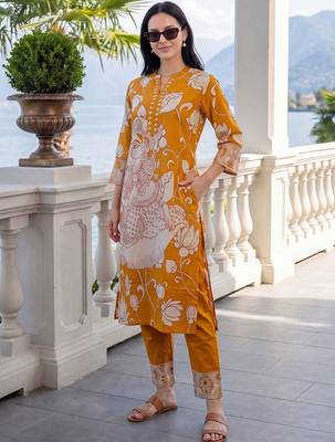 Ethnic Motifs Printed Regular  Cotton Kurta with Trousers 3